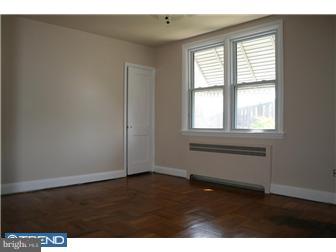 158 Academy Lane Upper Darby, PA 19082 - Photo 6 of 12 Bedroom - Main