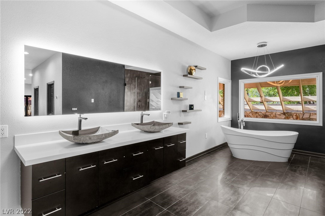 60 Quail Run Road Henderson, NV 89014 - Photo 17 of 28 Gallery Image 17