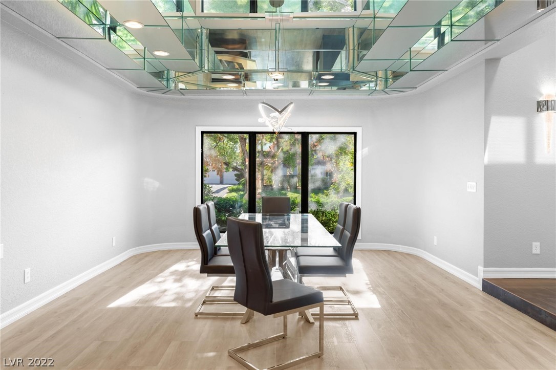 60 Quail Run Road Henderson, NV 89014 - Photo 7 of 28 Gallery Image 7