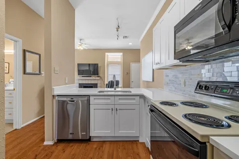 $349,000 | 2802 Nueces Street, Unit 201, Austin, TX 78705