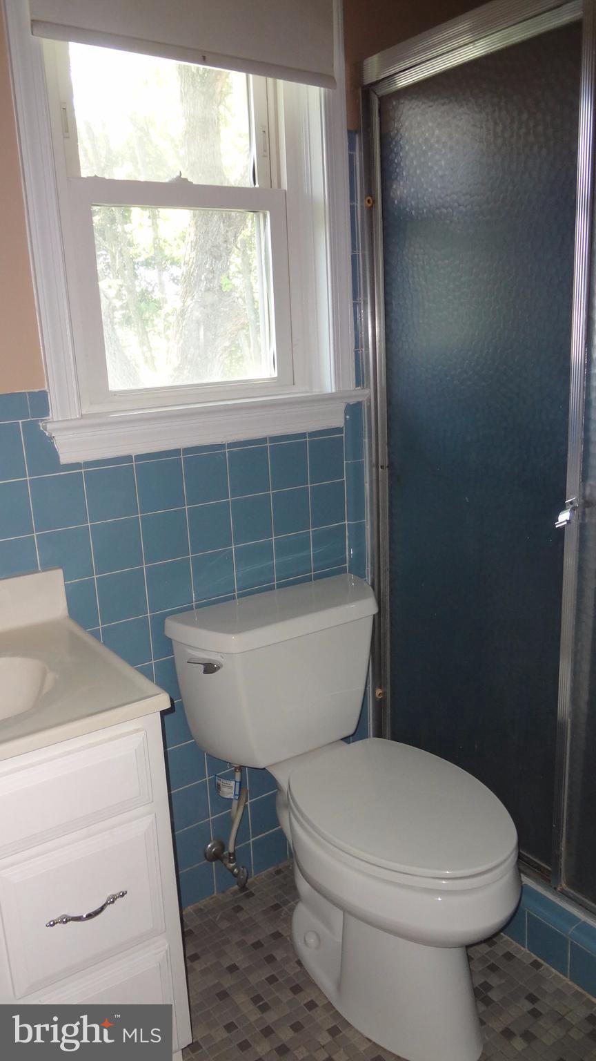 516 Beaumont Road Silver Spring, MD 20904 - Photo 11 of 21 Full Bath 1 Upper