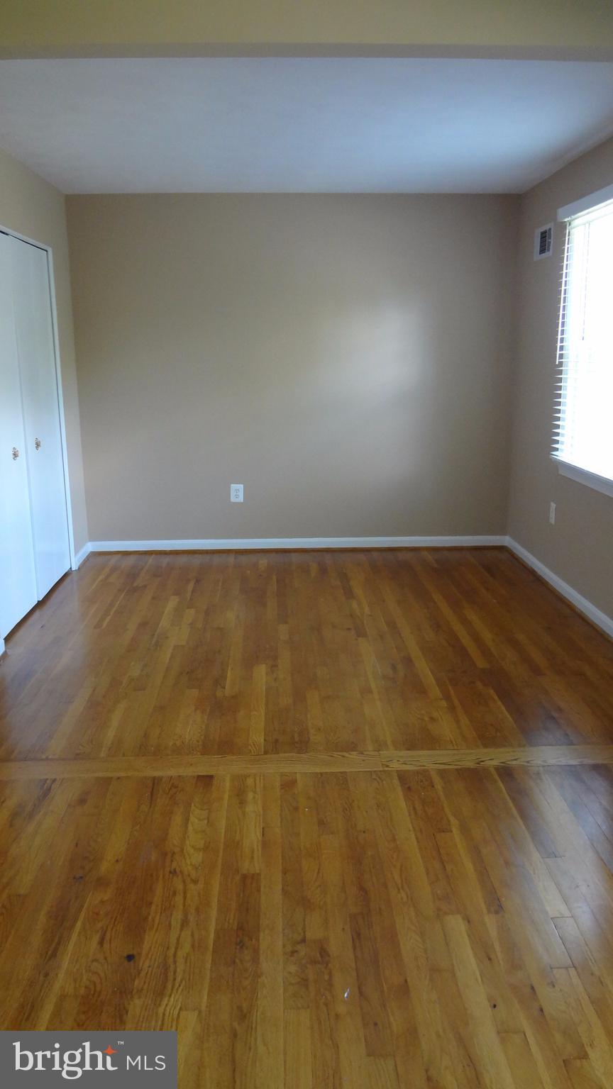 516 Beaumont Road Silver Spring, MD 20904 - Photo 14 of 21 Bedroom 3 Upper