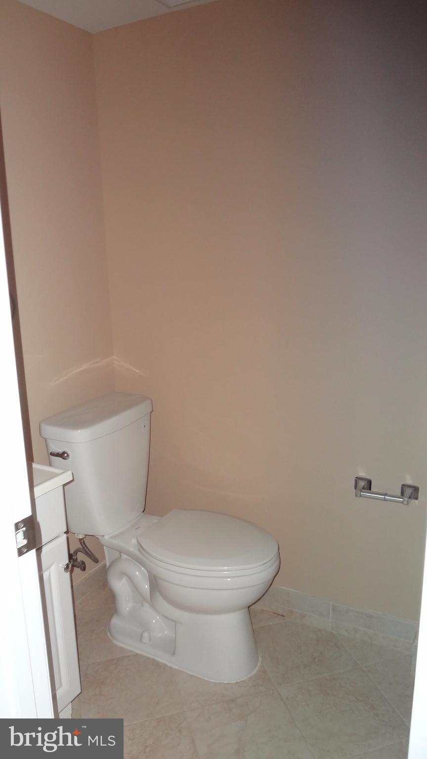 516 Beaumont Road Silver Spring, MD 20904 - Photo 17 of 21 Full Bath 3