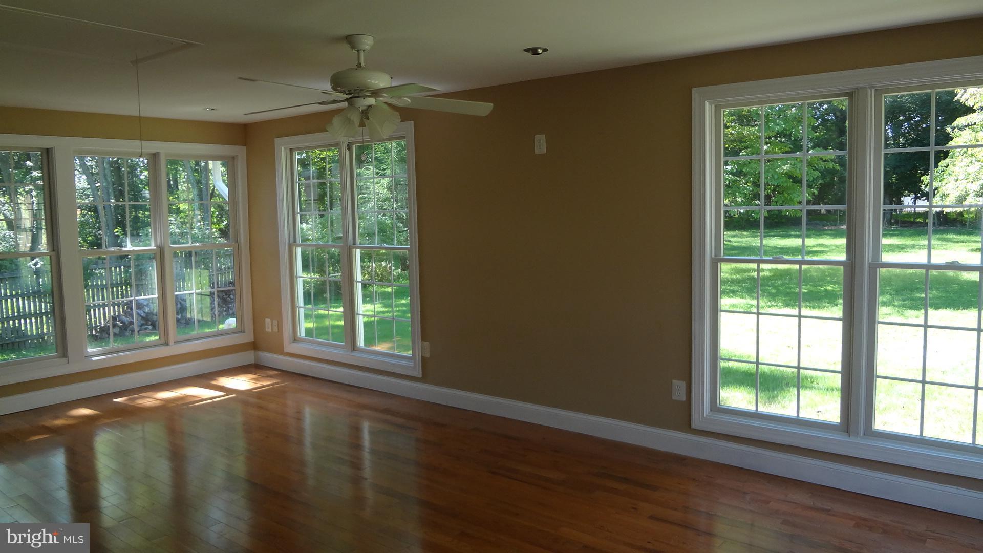 516 Beaumont Road Silver Spring, MD 20904 - Photo 6 of 21 Sunroom