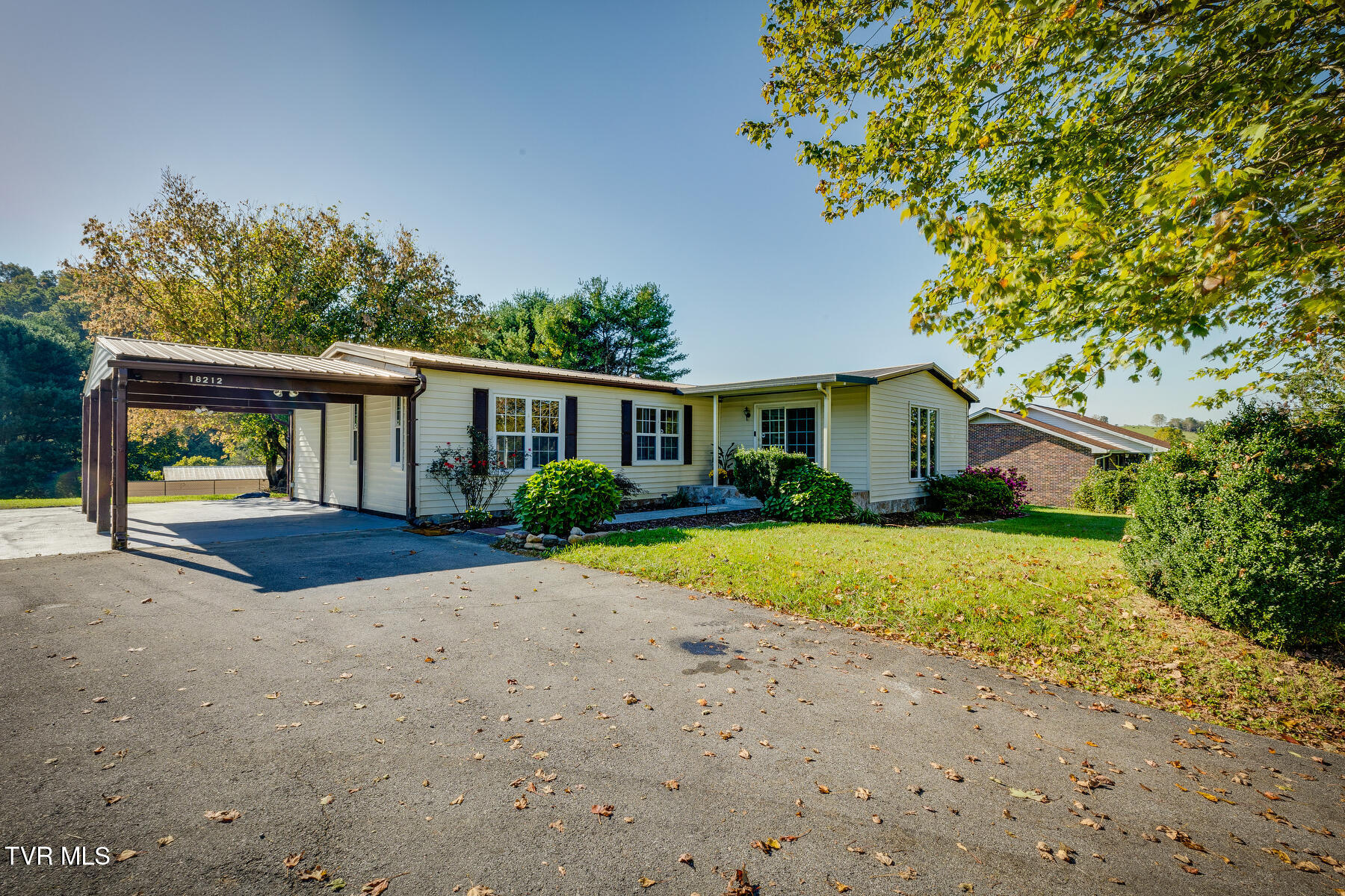 18212 Cleveland Road Abingdon, VA 24211 - Photo 28 of 39 front2