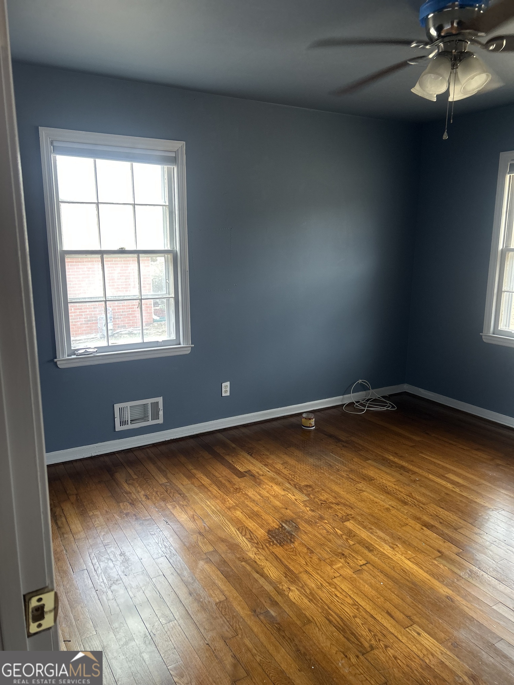 1406 Canterbury Road Griffin, GA 30223 - Photo 22 of 26 an empty room with a window