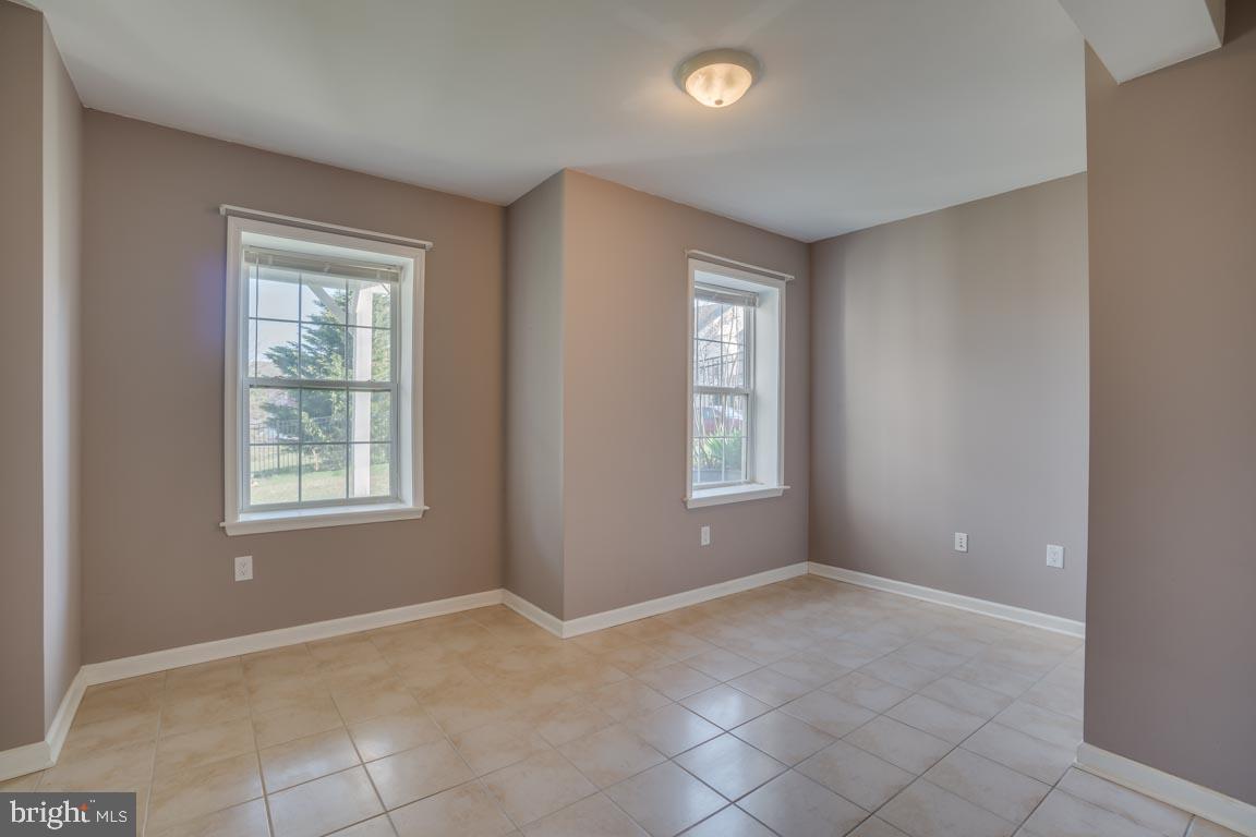 2600 Cast Off Loop Woodbridge, VA 22191 - Photo 27 of 33 Bedroom 6 not in tax record