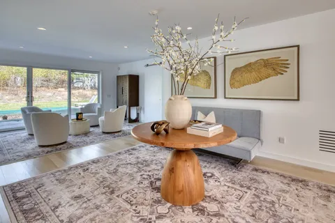 23 Robeson Boulevard, Sag Harbor, NY 11963