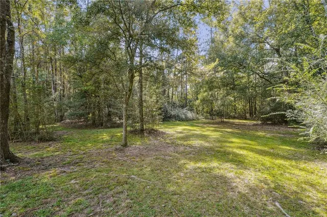 $425,000 | 22102 Nolan Road, Covington, LA 70435