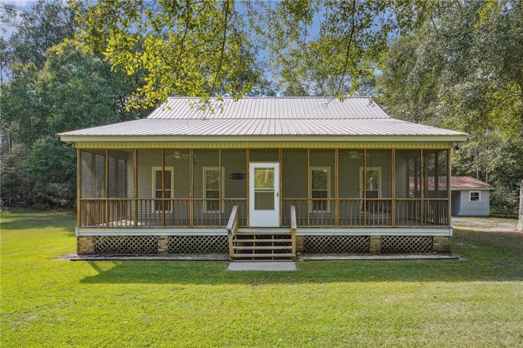 22102 Nolan Road Covington, LA 70435 - Photo 4 of 35