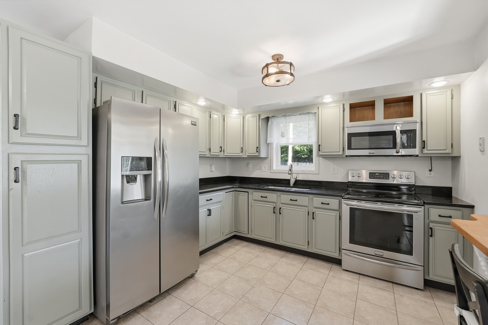 200 Wilbraham Road Monson, MA 01057 - Photo 9 of 39 Gallery Image 9
