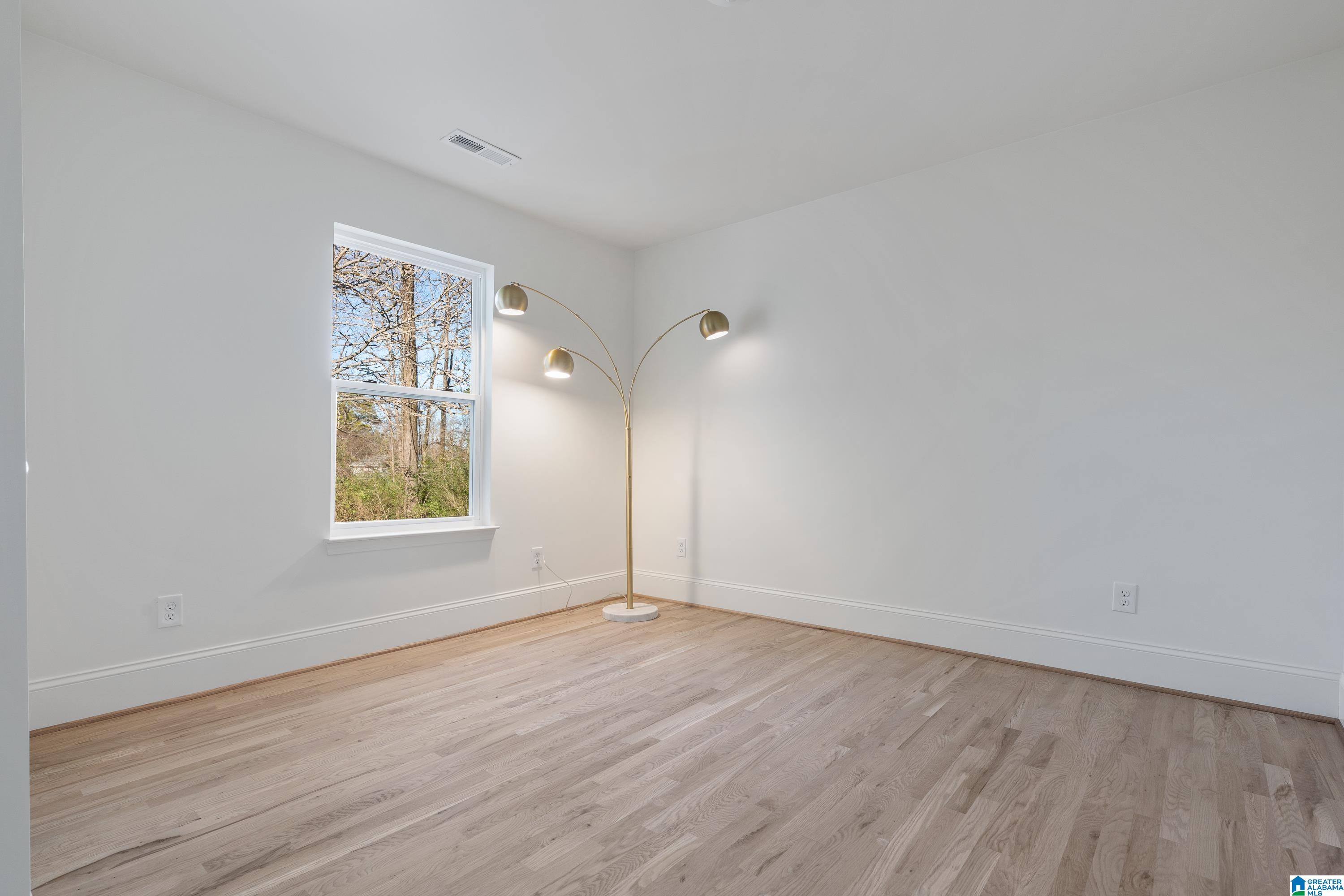 2405 Tyler Road Birmingham, AL 35226 - Photo 28 of 37