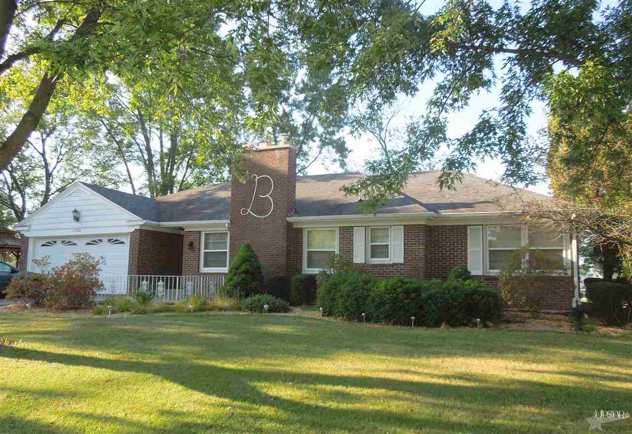 11520 Grabill Road Grabill, IN 46741 - Photo 1 of 23