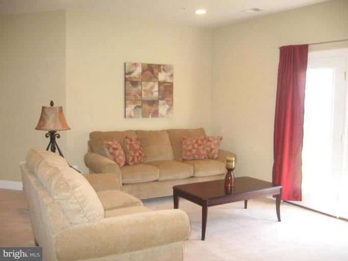 316 Gambrills Road Gambrills, MD 21054 - Photo 5 of 24 Family Room #2