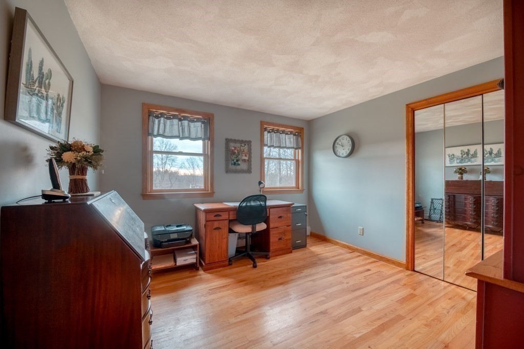 96 Nashua Road Pepperell, MA 01463 - Photo 17 of 40 Gallery Image 17
