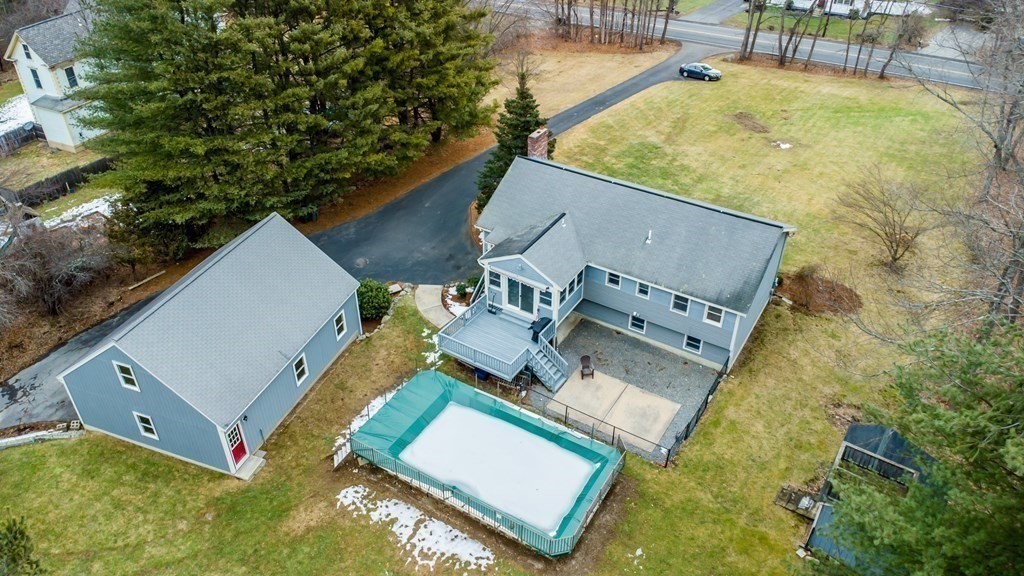 96 Nashua Road Pepperell, MA 01463 - Photo 4 of 40 Gallery Image 4