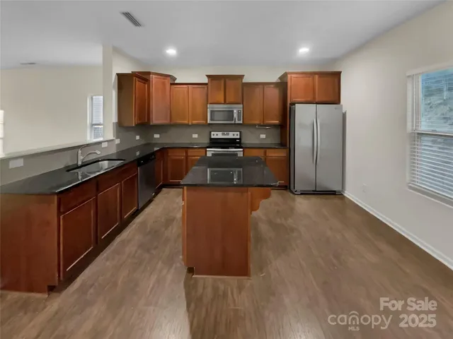 $366,000 | 2305 Bloomfield Drive, Kannapolis, NC 28081