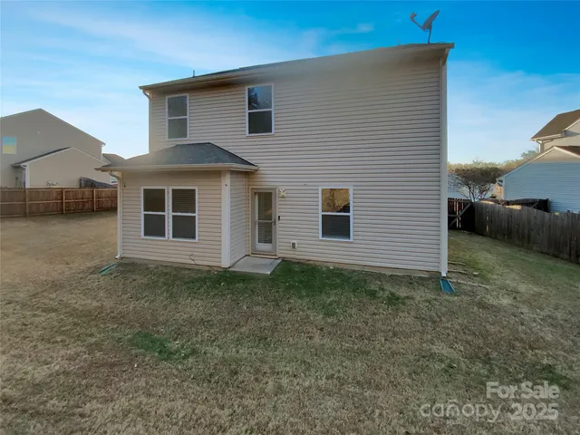 $366,000 | 2305 Bloomfield Drive, Kannapolis, NC 28081