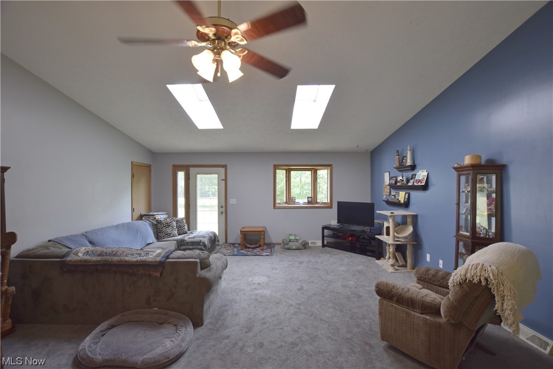19359 Sagamore Road Bedford, OH 44146 - Photo 9 of 16