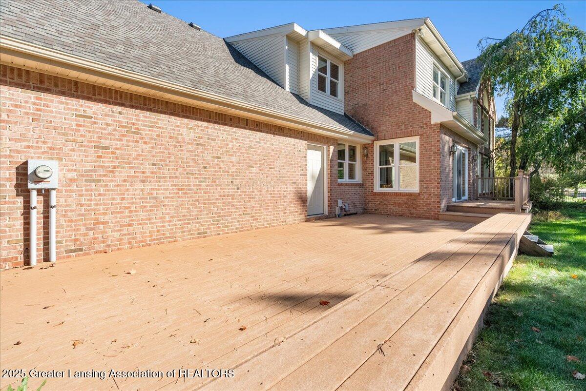 1351 Foxcroft Road East Lansing, MI 48823 - Photo 57 of 75 21-Media Jett - 21