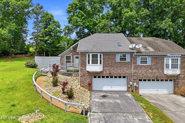 $340,000 | 211 Farmington Trail, Kingston, TN 37763