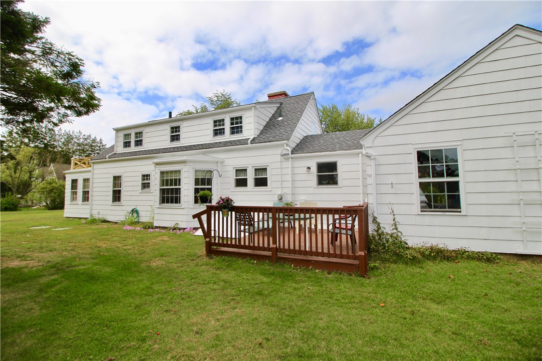 2 North Stuart Street Westerly, RI 02891 - Photo 22 of 26