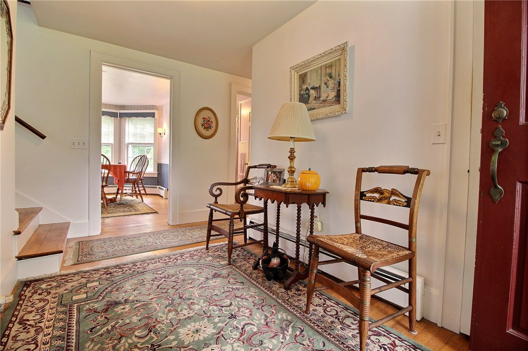 2 North Stuart Street Westerly, RI 02891 - Photo 3 of 26