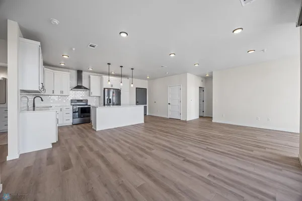 $460,000 | 234 Main Avenue, Unit 613, Fargo, ND 58103