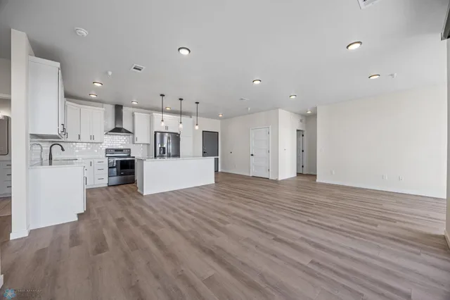 $460,000 | 234 Main Avenue, Unit 613, Fargo, ND 58103