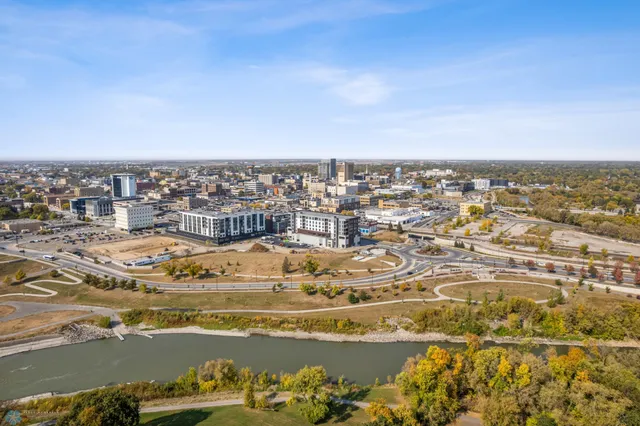 $460,000 | 234 Main Avenue, Unit 613, Fargo, ND 58103