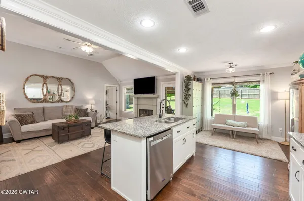 $324,900 | 25 Wood Valley Cove, Humboldt, TN 38343