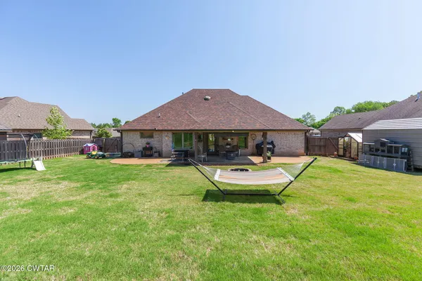 $324,900 | 25 Wood Valley Cove, Humboldt, TN 38343