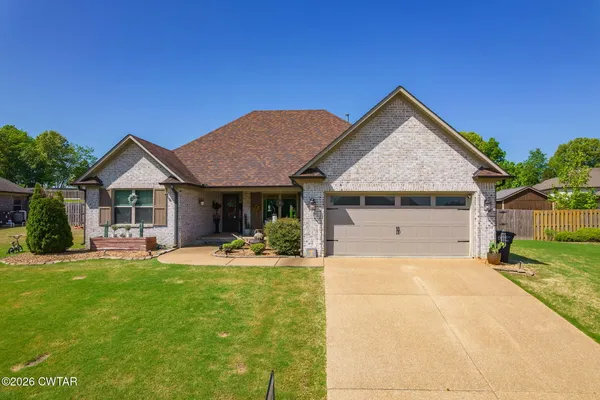 $324,900 | 25 Wood Valley Cove, Humboldt, TN 38343