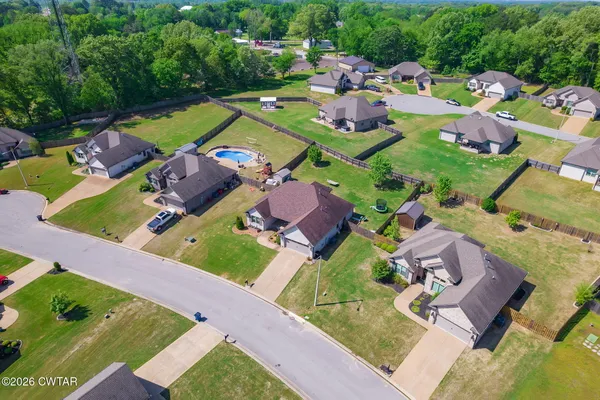 $324,900 | 25 Wood Valley Cove, Humboldt, TN 38343