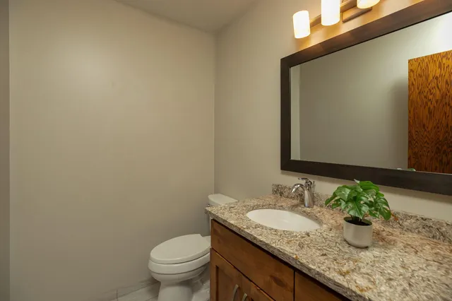 $499,900 | 1135 1st Street Northwest, Oronoco, MN 55960