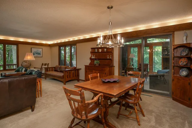 $499,900 | 1135 1st Street Northwest, Oronoco, MN 55960