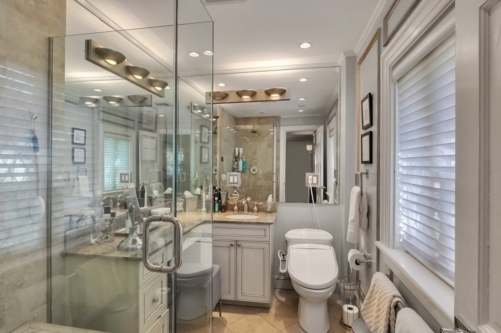 184 Edge Hill Road Milton, MA 02186 - Photo 23 of 42 Gallery Image 23