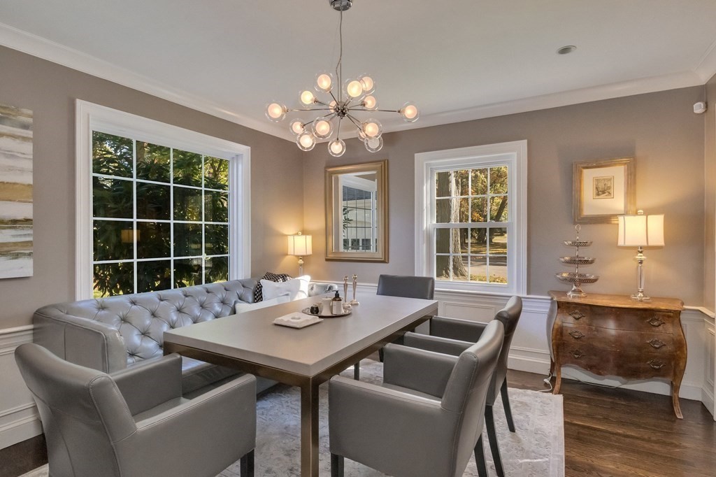 184 Edge Hill Road Milton, MA 02186 - Photo 9 of 42 Gallery Image 9