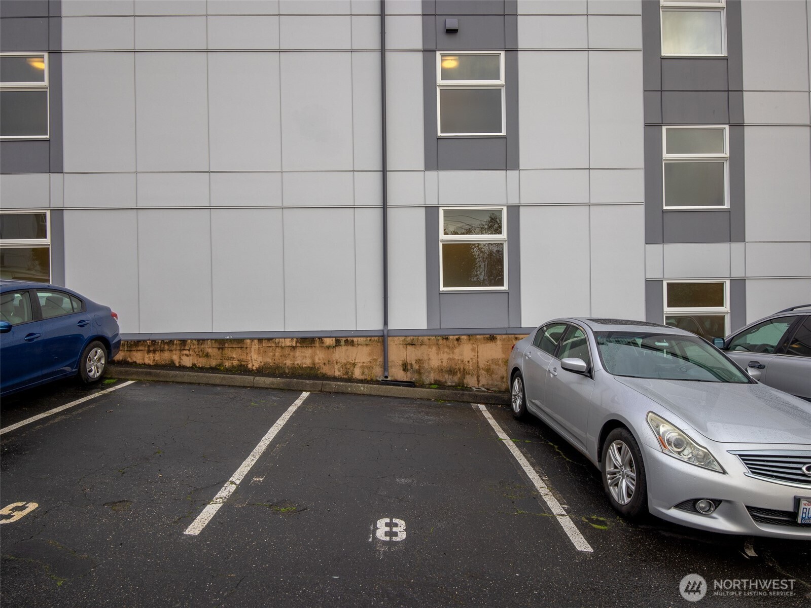 3661 Phinney Avenue North, Unit 107 Seattle, WA 98103 - Photo 26 of 29