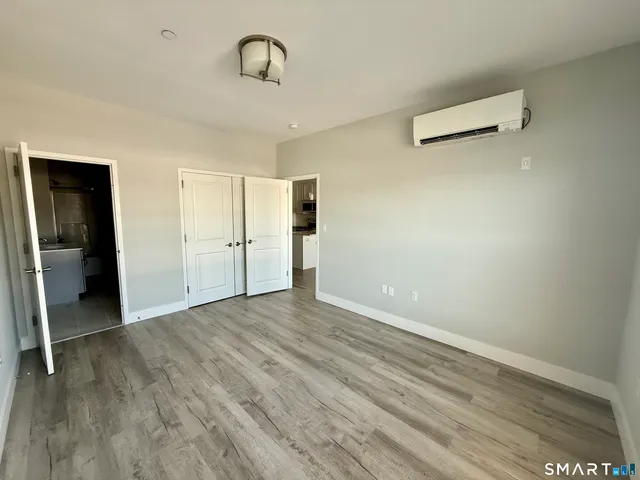 $1,850 | 502 Howe Avenue, Unit 410, Shelton, CT 06484