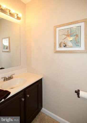 7378 Stream Way Springfield, VA 22152 - Photo 14 of 25 Bath