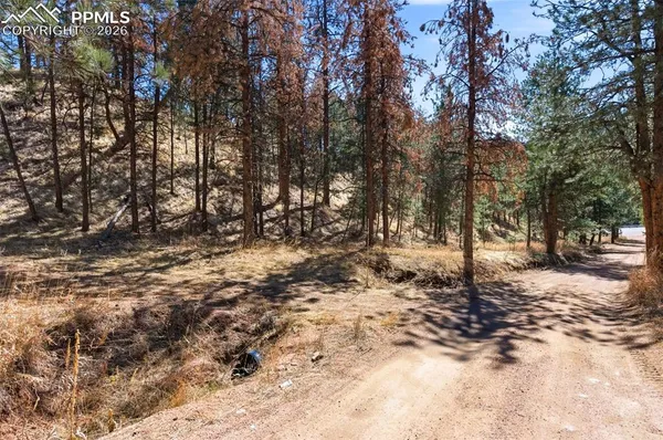 $499,900 | 11070 West Highway 24, Green Mountain Falls, CO 80819