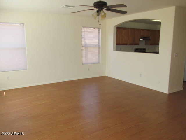 2319 West Carson Road Phoenix, AZ 85041 - Photo 12 of 14 IMG_1801