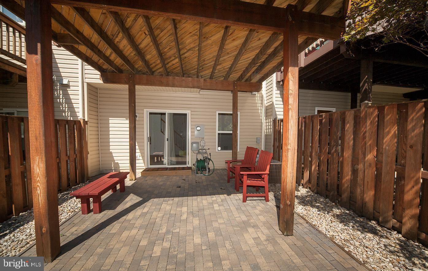 6727 Sullivan Way Alexandria, VA 22315 - Photo 22 of 24 a outdoor space with furniture