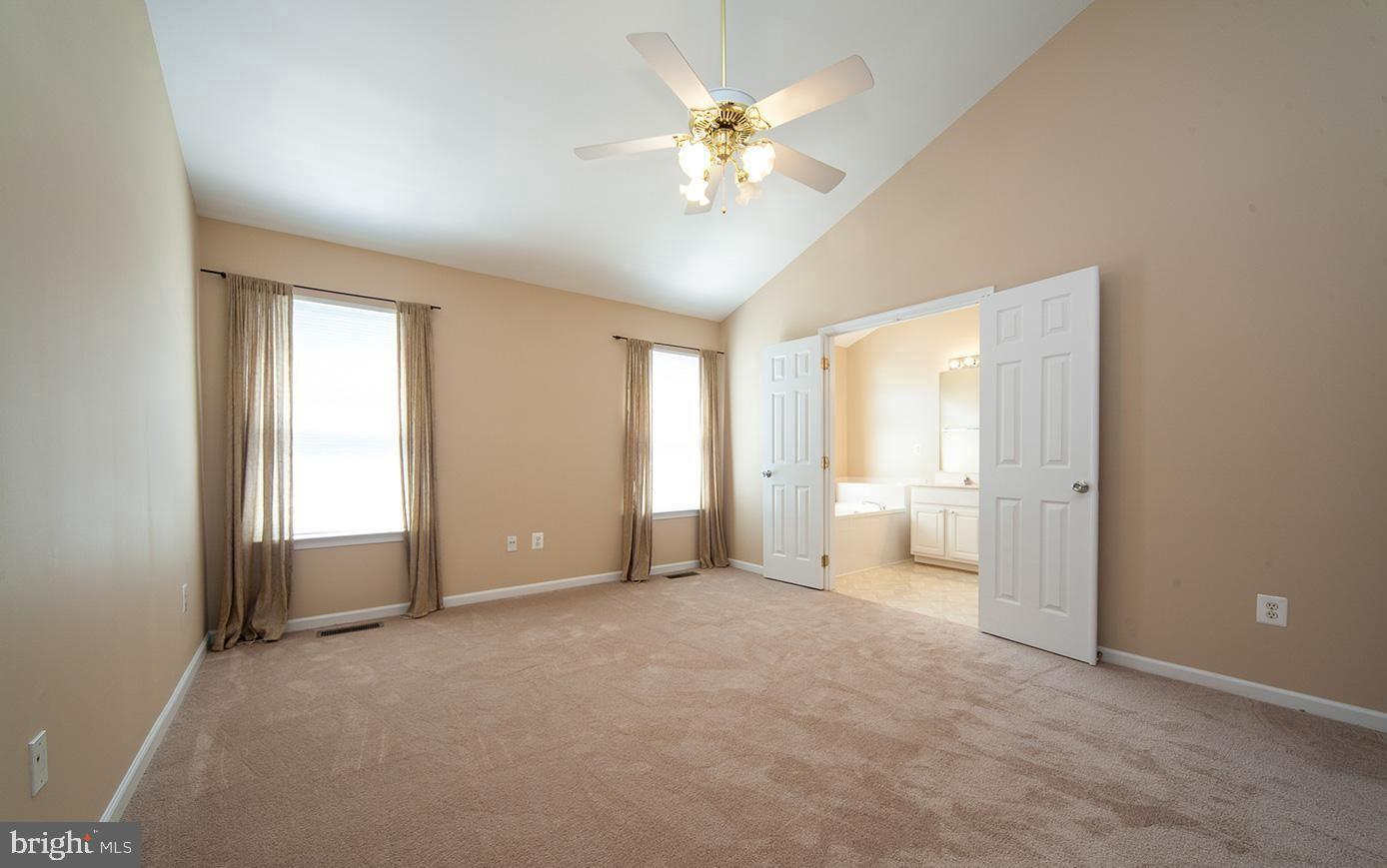 6727 Sullivan Way Alexandria, VA 22315 - Photo 10 of 24 a view of an empty room with a window