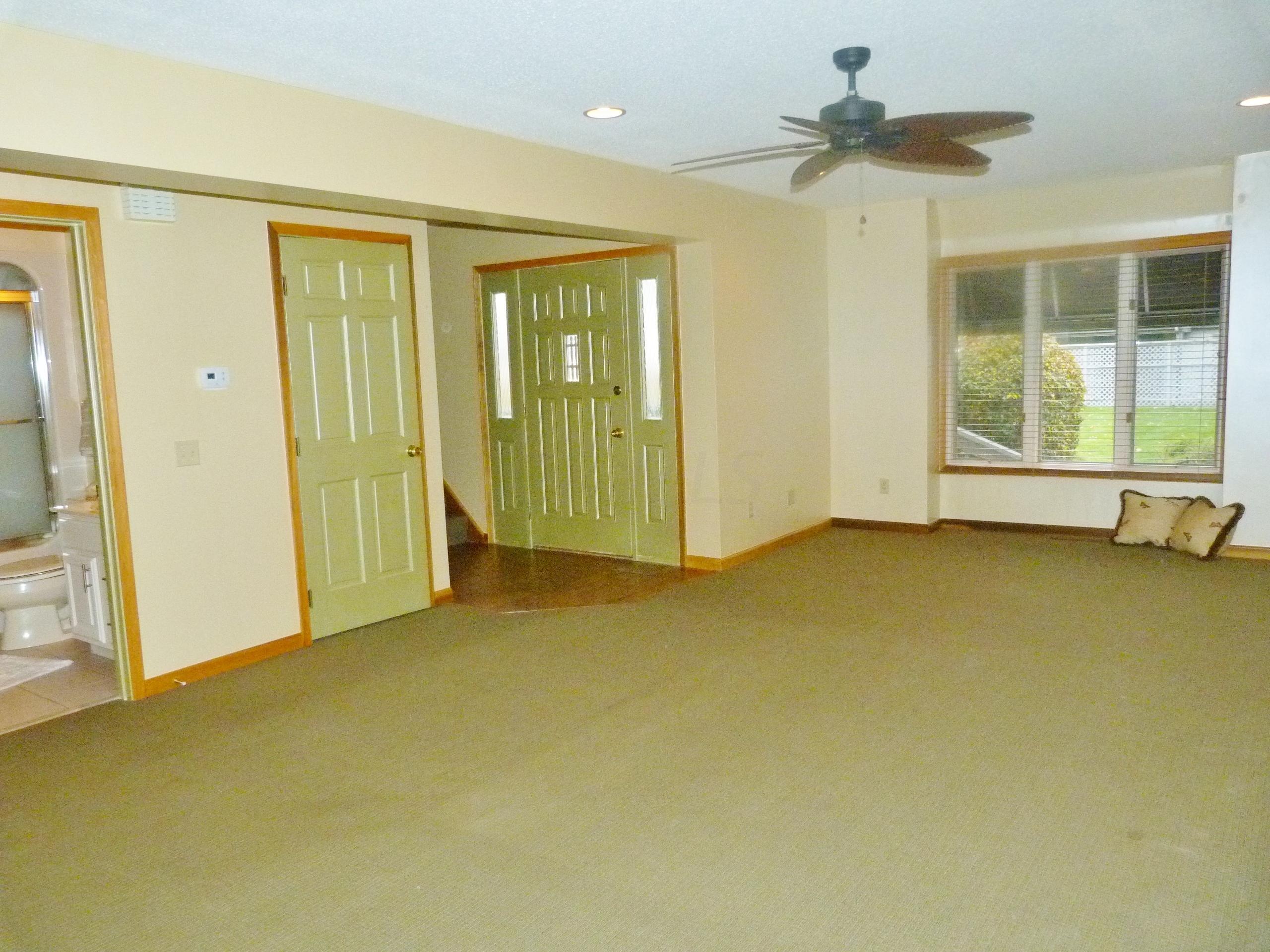 4945 Walnut Road, Unit 4 Buckeye Lake, OH 43008 - Photo 7 of 39