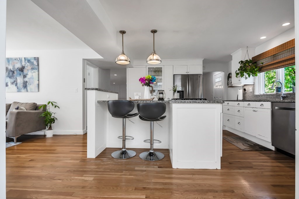 230 Colonial Road Lawrence, MA 01843 - Photo 4 of 42 Gallery Image 4