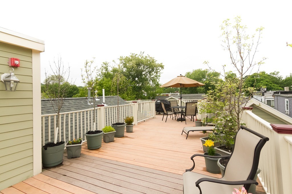 24 Custer Street, Unit 3 Boston, MA 02130 - Photo 12 of 19 Gallery Image 12