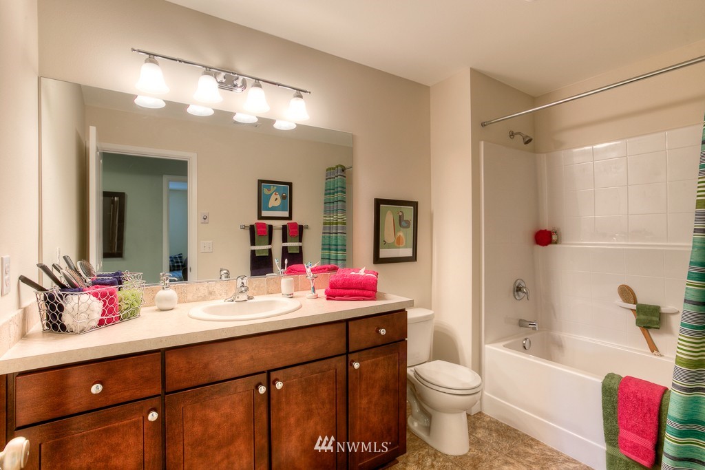 17836 Southeast 188th Place, Unit 1 Renton, WA 98058 - Photo 19 of 21 Gallery Image 19
