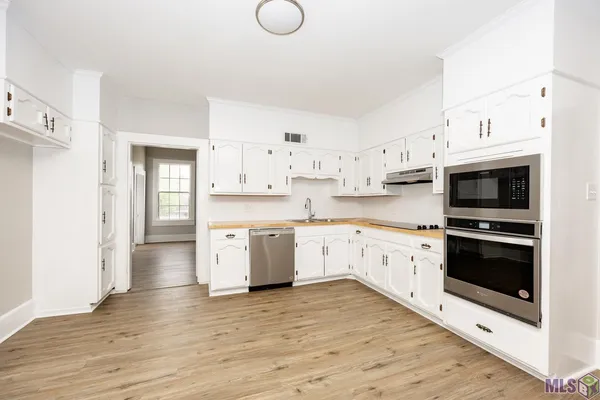 $365,000 | 835 Maximillian Street, Baton Rouge, LA 70802